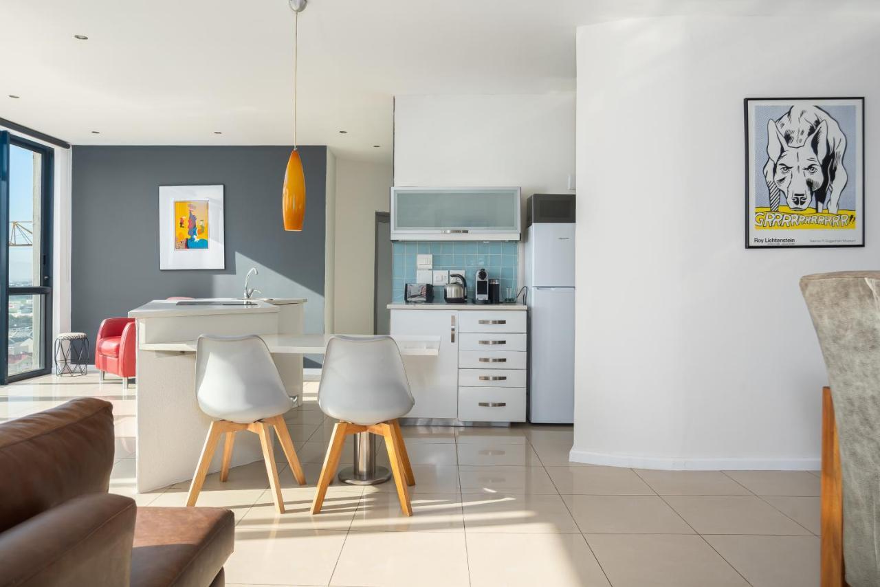 Four Seasons Apartments ケープタウン エクステリア 写真